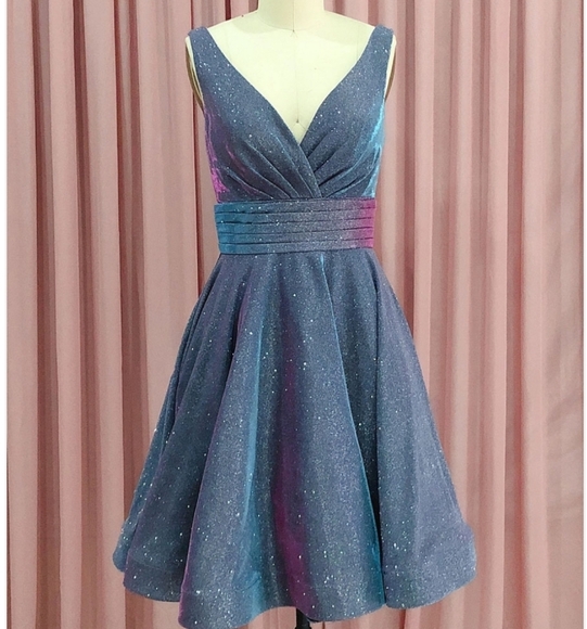 Grab-A-Dress Special Grey Iridescent Sleeveless Fit & Flare Dress Size 0 - Picture 9 of 10
